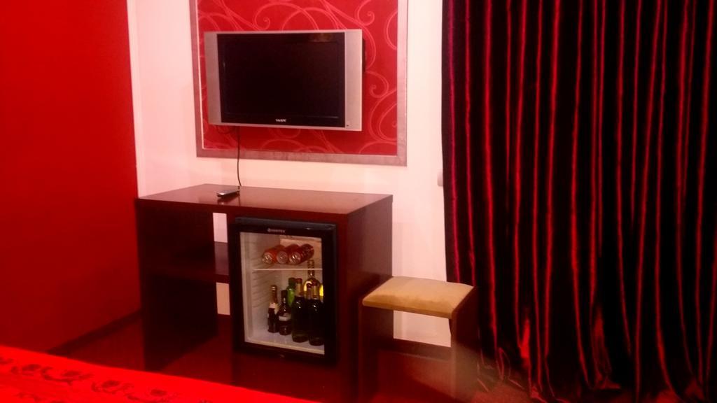 Byblov Rooms Boutique Boekarest Buitenkant foto