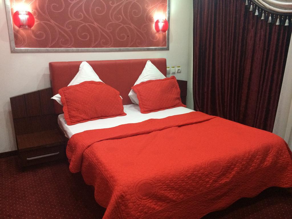 Byblov Rooms Boutique Boekarest Buitenkant foto