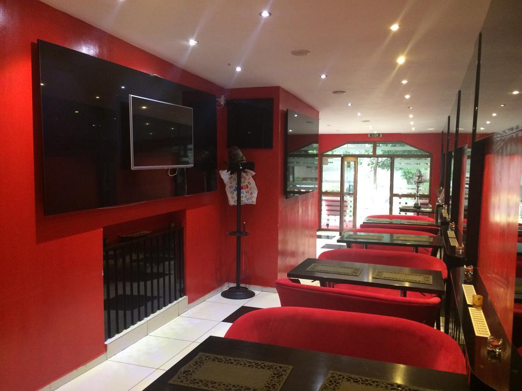 Byblov Rooms Boutique Boekarest Buitenkant foto
